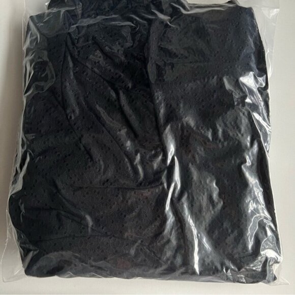 Penningtons - Women's Eyelet Kniet Dress with Balloon Sleeves - Black. Size: 3X. - Picture 3 of 7